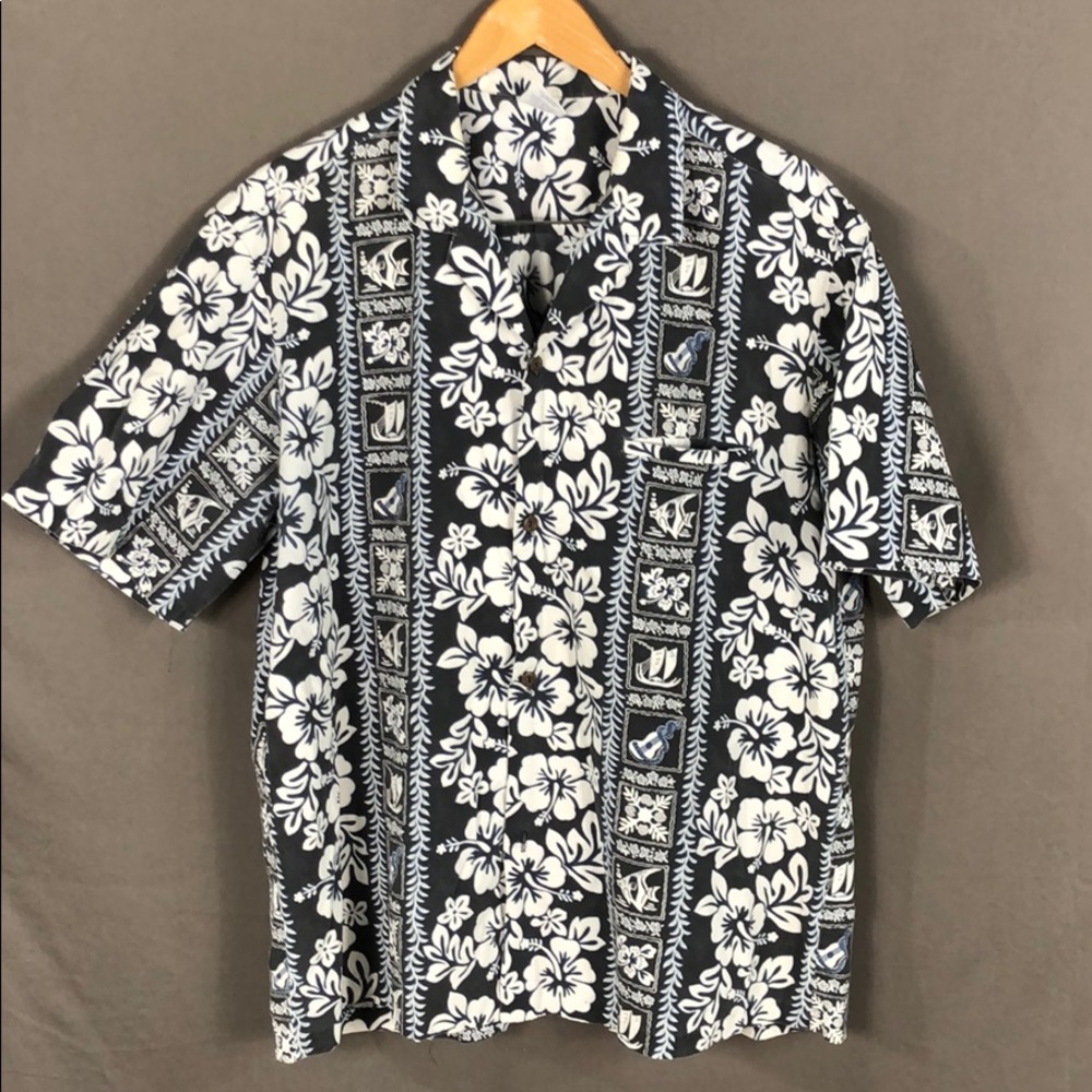 Royal creations Hawaiian aloha camp shirt